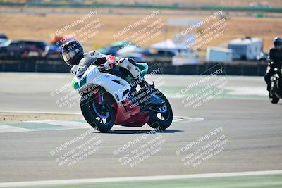 media/Oct-25-2025-2WTD (Sat) [[1e4a1f2fa2]]/B Group/Session 2 (Chicane 1 and Turn 5)/